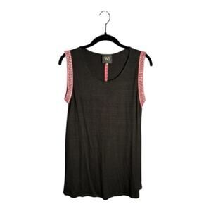 W5 Black Sleeveless Scoop Neck Top Red Embroidered Medium